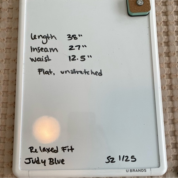 Judy Blue Relaxed Fit Blue High Waist Jeans in Sz 1/25 - Picture 8 of 9